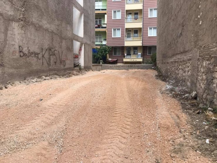 Karaman’da Tehlike Saçan Metruk Binalar Yıkılıyor