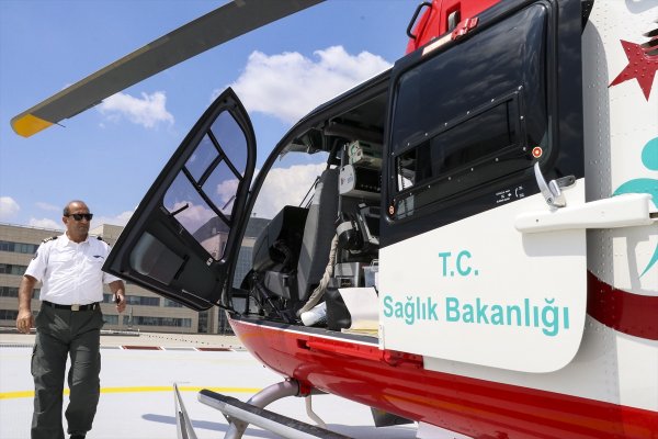 Ankara Şehir Hastanesinde Ambulans Helikopter Deneme Uçuşu Yaptı