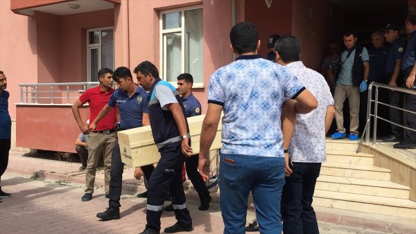 Uzaklaştırma Kararı Verilen Koca, Eşini Öldürdü