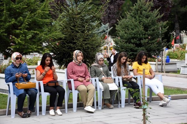 Motosikletli Gezginler Şehitler Anısına 24 Ülkeyi Aşacak