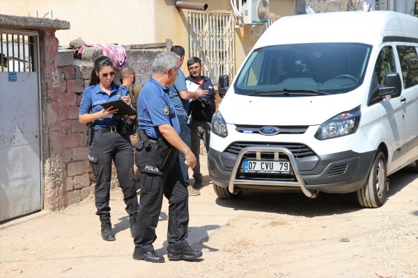 Antalya'da Silahlı Kavga: 3 Yaralı