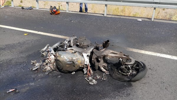 Konya'da Motosiklet Devrildi: 1 Ölü