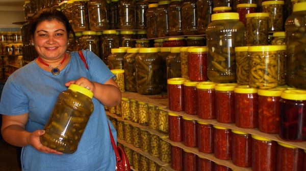 Çubuk’ta Turşu Üreticileri Denetlendi