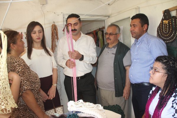 Kaymakam Ayvat, Hem Kurslarını Gezdi