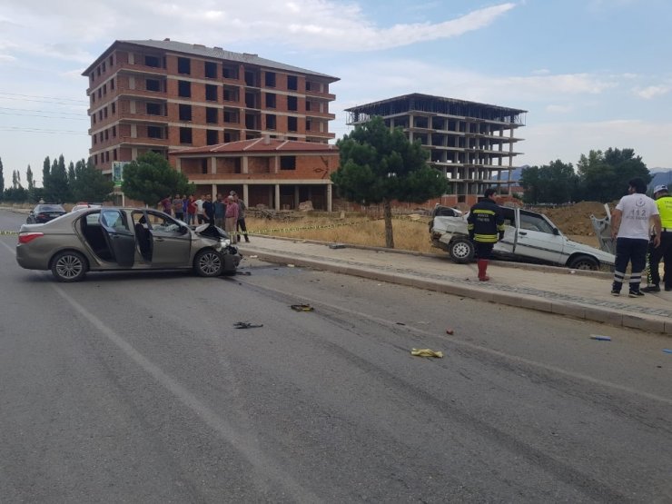 Konya'da Trafik Kazasında Baba Oğlunu Kaybetti