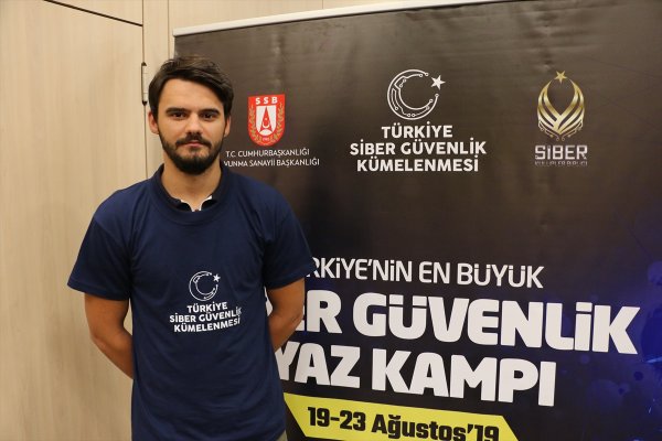 Siber Güvenlik Yaz Kampının Küçük Kursiyeri