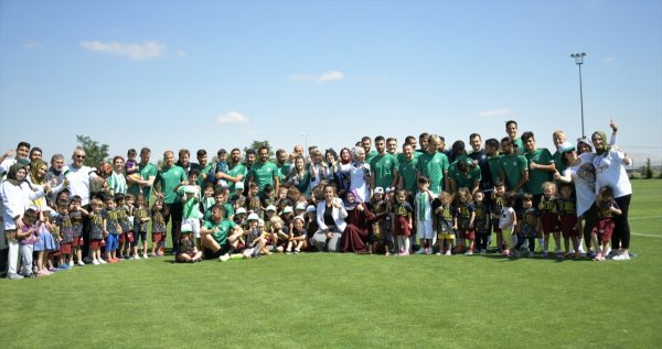 Minikler, Konyaspor'un Konuğu Oldu