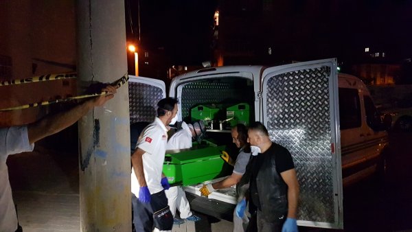 Afgan Kadın Evinde Ölü Bulundu