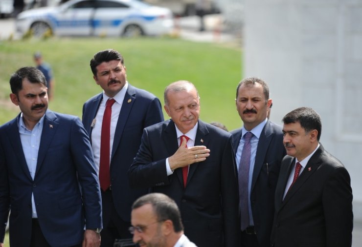 Cumhurbaşkanından Ahmet Davutoğlu’na: “Bagajlarında Ne Varsa Ortaya Dökmelerinde Fayda Var”