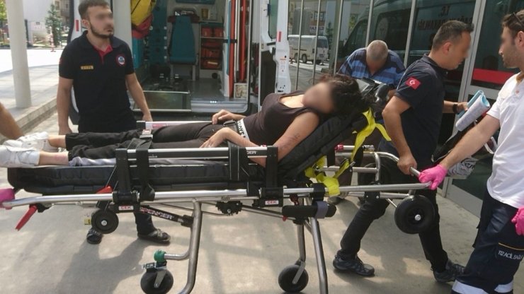 Konya'da Uyuşturucu Kullanan Genç Kız Baygın Halde Bulundu