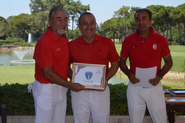 Bakan Çavuşoğlu, Otizmli Çocuklar İçin Turnuvaya Katıldı