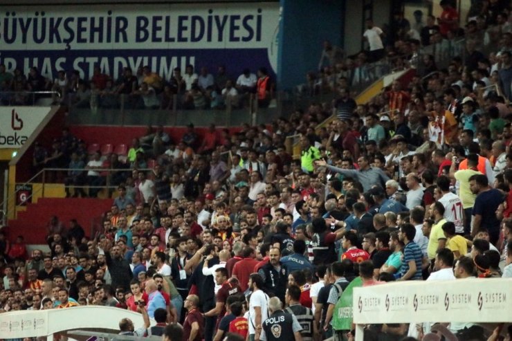 Süper Lig: İstikbal Mobilya Kayserispor: 2 - Galatasaray: 3