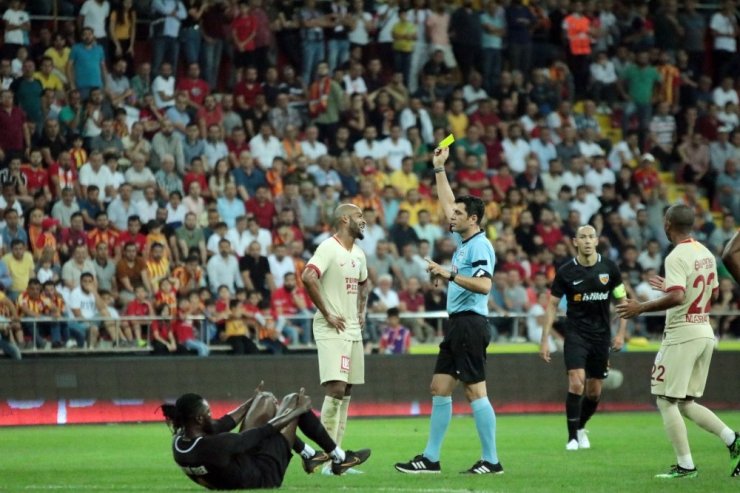 Süper Lig: İstikbal Mobilya Kayserispor: 2 - Galatasaray: 3