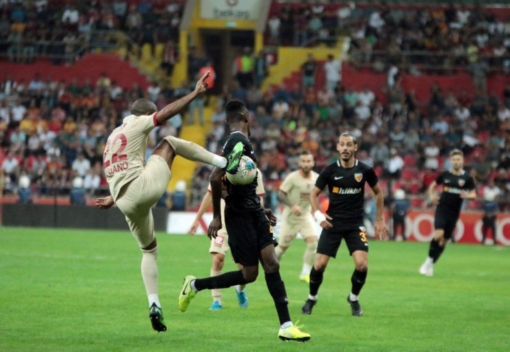 Süper Lig: İstikbal Mobilya Kayserispor: 2 - Galatasaray: 3