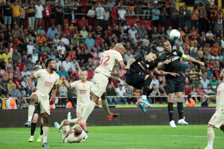 Süper Lig: İstikbal Mobilya Kayserispor: 2 - Galatasaray: 3