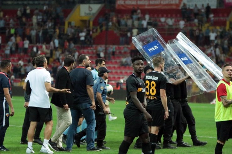 Süper Lig: İstikbal Mobilya Kayserispor: 2 - Galatasaray: 3