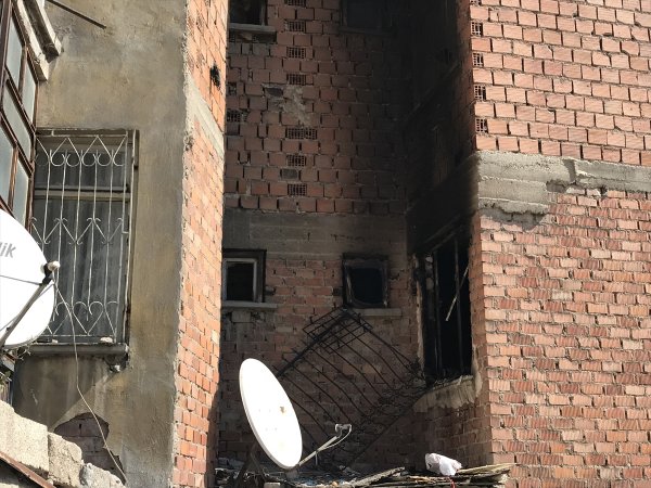 Cezaevinden Firar Edip Eşini Öldürdü