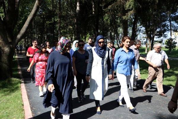 Kayseri'de Sağlıklı Yaşam Yürüyüşü