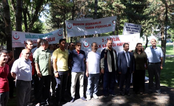 Kayseri'de Sağlıklı Yaşam Yürüyüşü