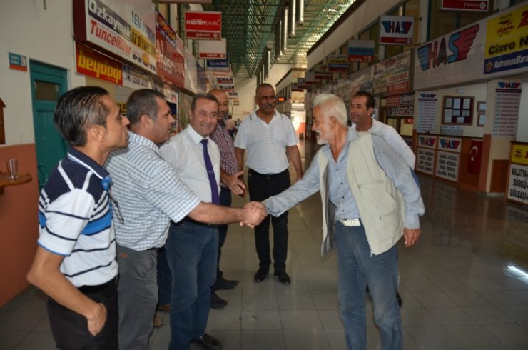 30 Yıldır Cami ve Parklarda Yaşayan Yaşlı Adama Sıcak Yuva