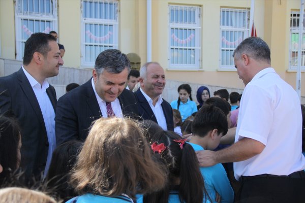 Çubuk'ta Yeni Eğitim-öğretim Yılı Başladı