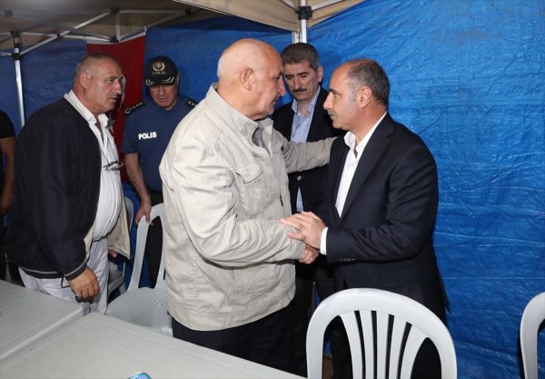 İçişleri Bakan Yardımcısı İnce, Şehit Kansuva'nın Ailesini Ziyaret Etti