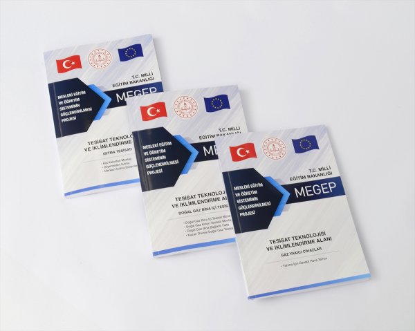 Demirdöküm'den 20 Bin Meslek Liseliye Ders Kitabı