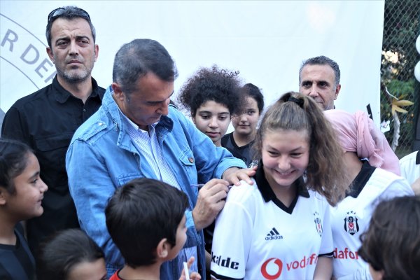 Fikret Orman, Mersin'de Çocuklarla Buluştu