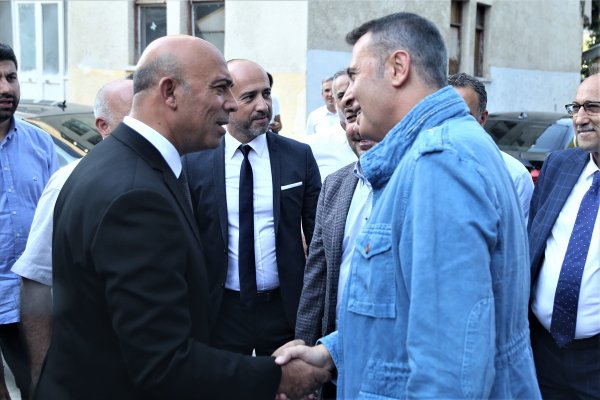 Fikret Orman, Mersin'de Çocuklarla Buluştu