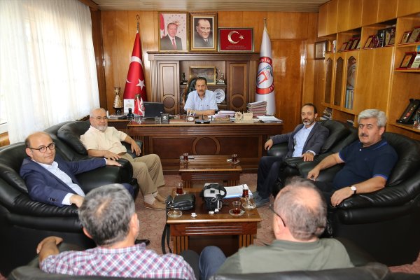 Türk Kızılayı'ndan Hadim Belediye Başkanı Hadimioğlu'na Ziyaret