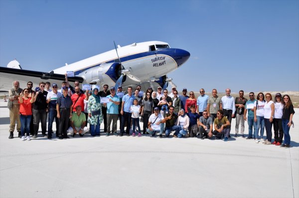 Uçağın Adını Bilenlerin Ayağı Yerden Kesildi