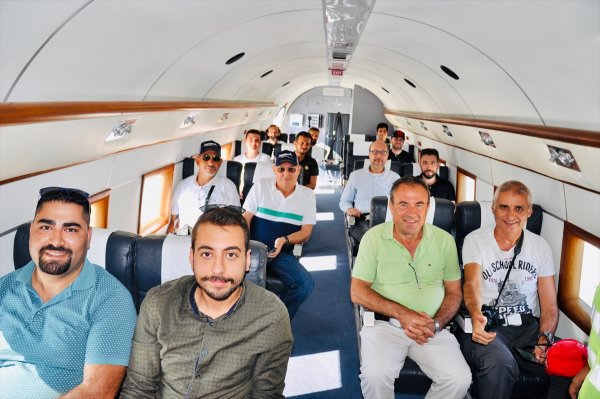 Uçağın Adını Bilenlerin Ayağı Yerden Kesildi