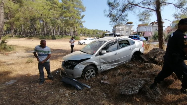 Otomobil Takla Attı: 3 Yaralı