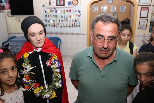 Avrupa İkincisi Tekvandocu Memleketi Beyşehir'e Döndü