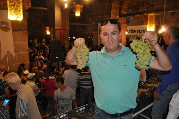 İncesu 26. Kültür Turizm Ve Üzüm Festivali Başladı