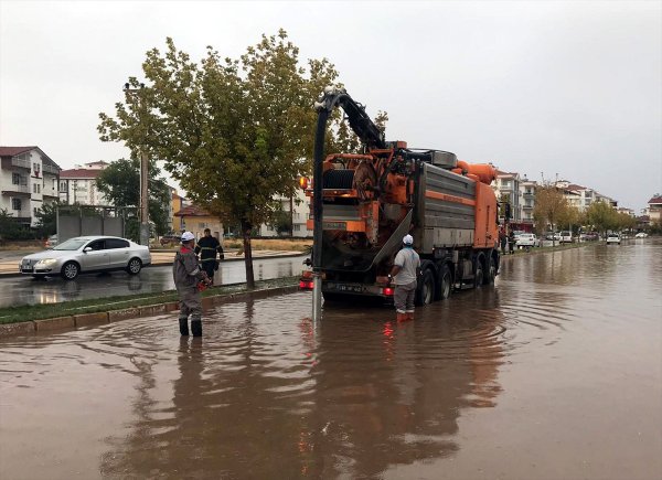 Aksaray'da Sağanak