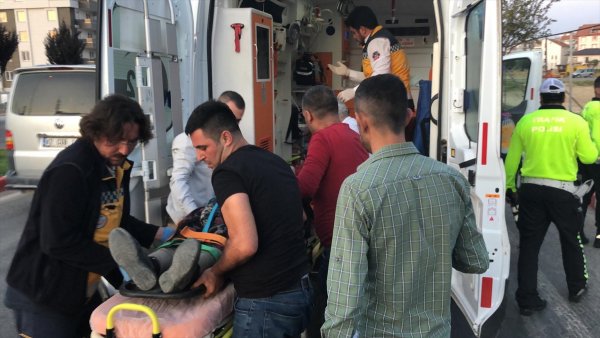 Tırın Çarptığı Yaşlı Kadın Yaralandı