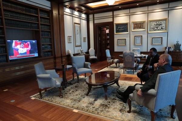 Cumhurbaşkanı Erdoğan'dan Kayaalp'e Kutlama