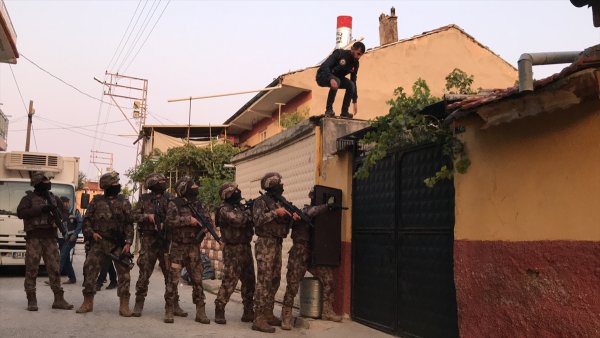 Konya'da Özel Harekat Destekli Uyuşturucu Operasyonu