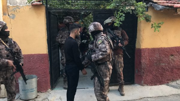 Konya'da Özel Harekat Destekli Uyuşturucu Operasyonu