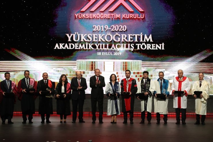 Cumhurbaşkanı Erdoğan: “Adı Vakıf Ama Vakıf Olmaktan Çıkmışlar”