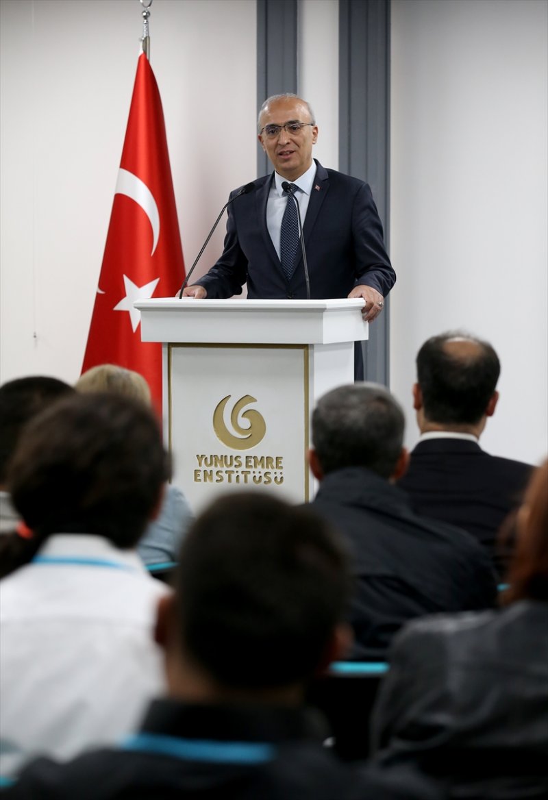 Yunus Emre Enstitüsü Türkologlarını Uğurluyor