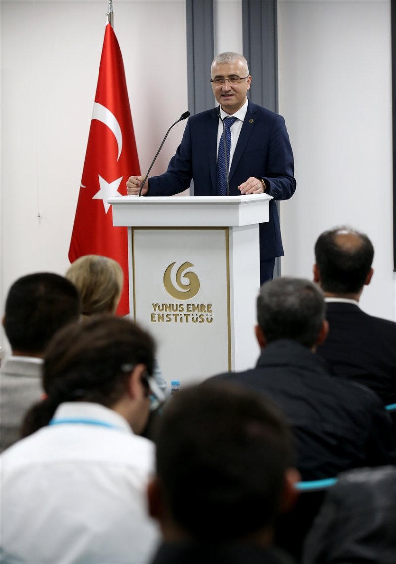 Yunus Emre Enstitüsü Türkologlarını Uğurluyor