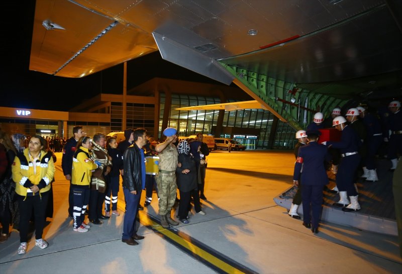 Şehit Teğmen'in Naaşı Konya'ya Getirildi