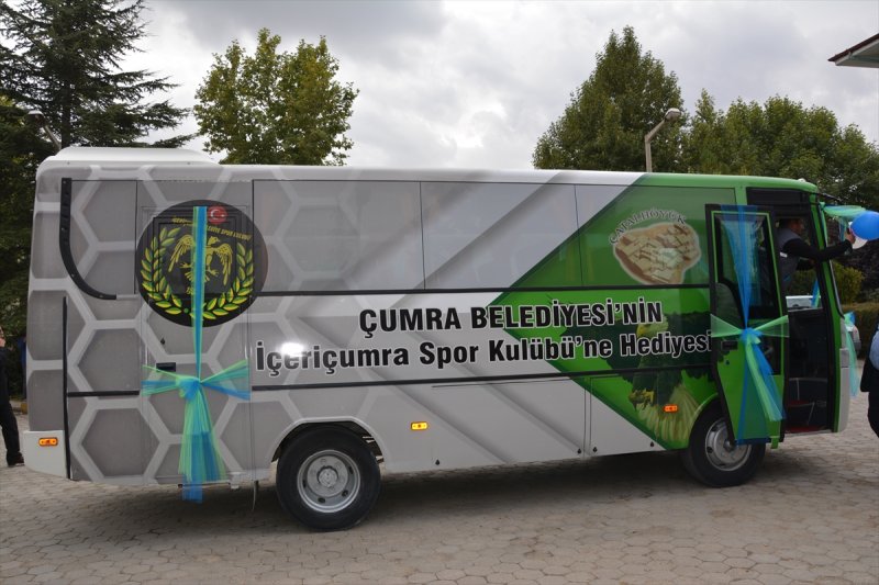 Çumra Belediyesi İçeriçumraspor Kulübü'ne Takım Otobüsü Aldı