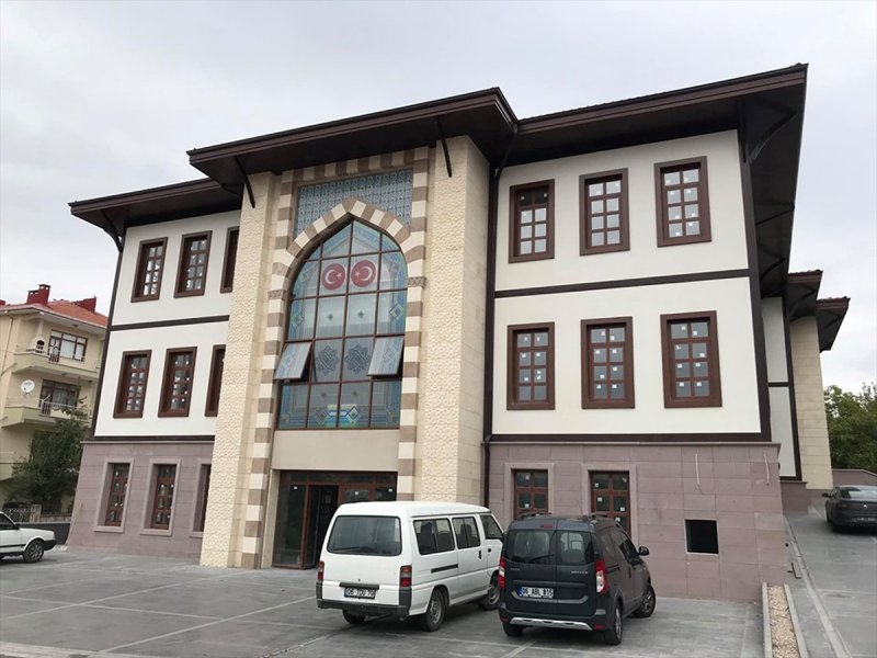 Yalçın, Hizmet Binası İle Pazar Yeri İnşaatlarını İnceledi