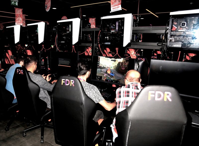 Mediamarkt'ın Nostalji Alanı İle Geçmişe Yolculuk