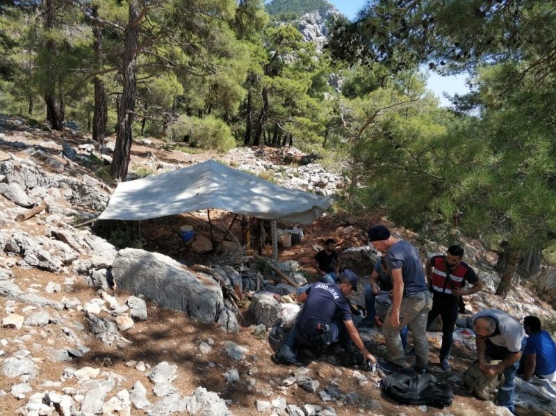 Antik Kentte Kaçak Kazıya Suçüstü Yapıldı Çok Sayıda Gözaltı Var