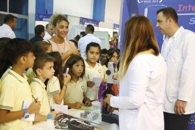 4. Uluslararası Mersin Bilim Şenliği'nde Açtığı Stant İlgi Odağı Oldu