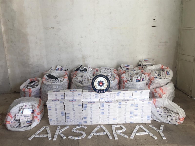 Aksaray'da 17 Bin Paket Kaçak Sigara Ele Geçirildi